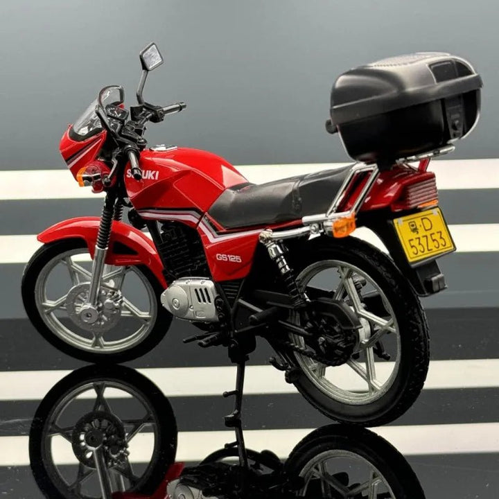 1:12 Alloy Suzuki Motorcycle Model – Collectible Diecast Bike with Front Wheel Suspension & Lights - AKT - 1901 - 490A - Planet Junior