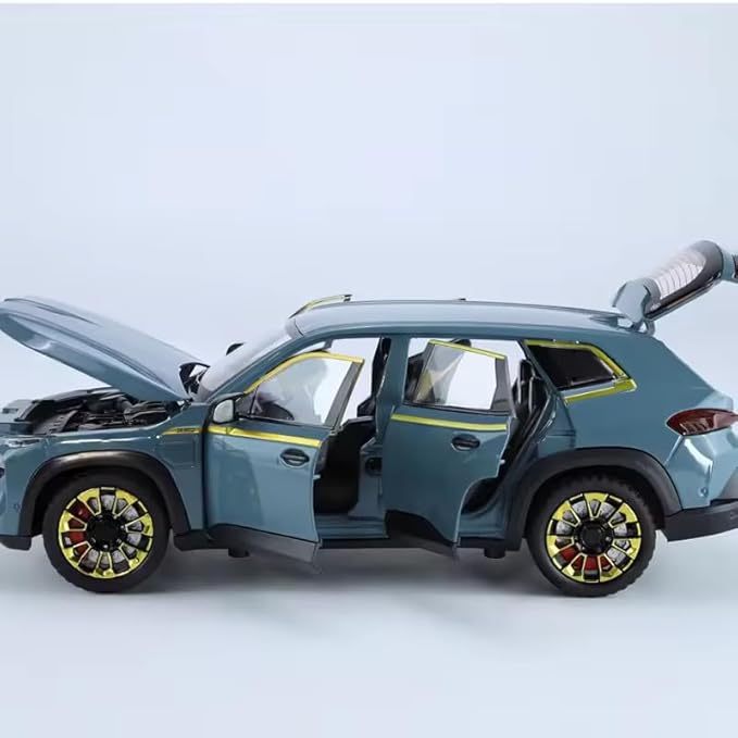 1:24 BMW Luxury Diecast SUV Model Car with Door Opener – Realistic, Stylish & Full of Action - SLT-CZ166 - Planet Junior