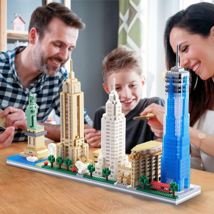Architecture New York City Skyline Model Kit – 4500+ Pcs - AKT - 32087 - Planet Junior
