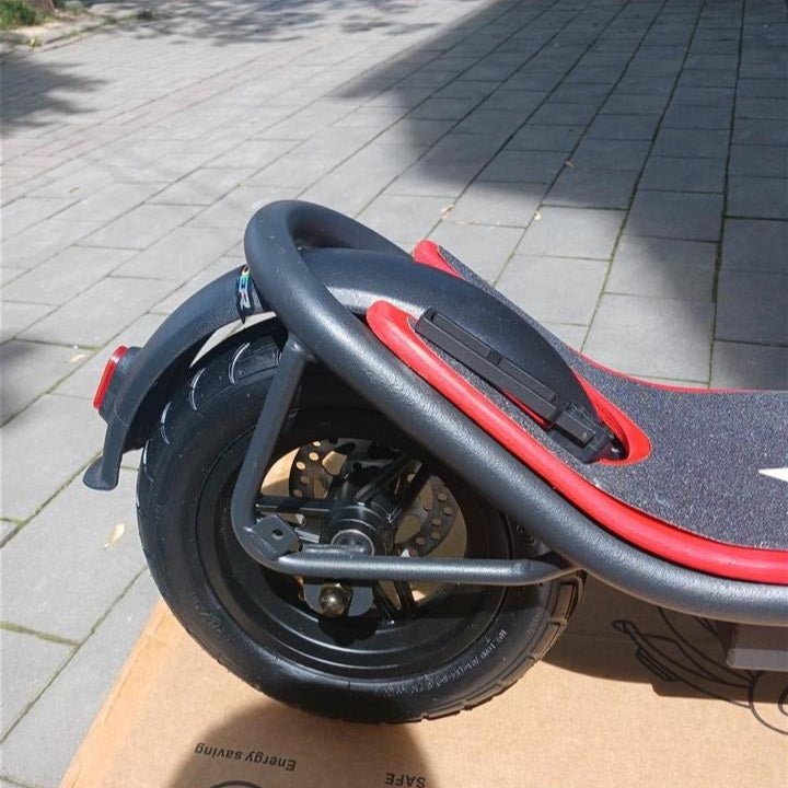 Cool Black Quick Sprint Scooty for Young Riders - BLL - ES - 00999 - Planet Junior