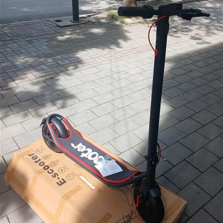 Cool Black Quick Sprint Scooty for Young Riders - BLL - ES - 00999 - Planet Junior