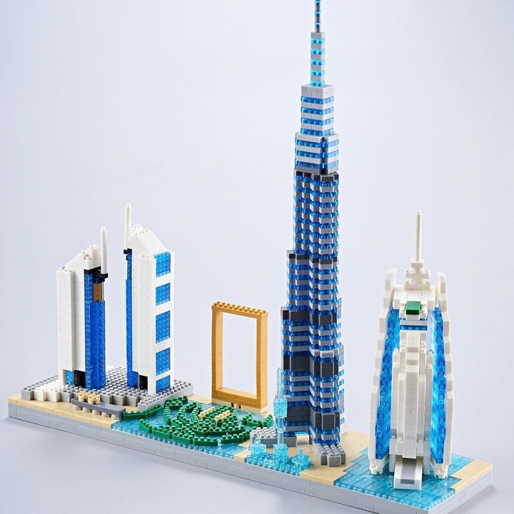 Dubai Skyline Landmark Building Set – 2300+ PCS - AKT - 32085 - Planet Junior