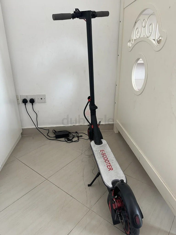 Electric Scooty with Long Range and Safe Brake - BLL - ES - 00995 - XMD - Planet Junior