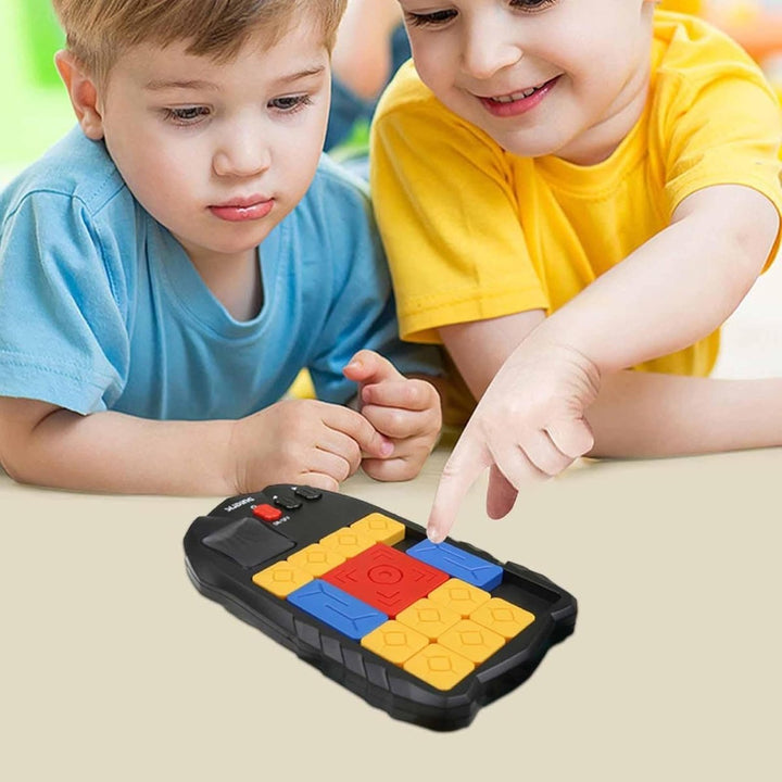 Electronic Digital Slide Puzzle – Interactive Challenge Board for Kids - AKT - 9911A - Planet Junior