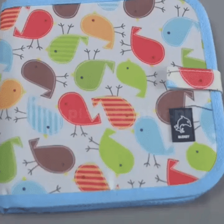 Erasable and Reusable Doodle Magic Book with 3 Markers & 2 Wipes - ZT3101 - Planet Junior