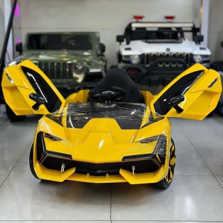 Luxury Lamborghini Kids Electric Ride - On Car with Dual Drive - BLL - CR - 603 - Planet Junior